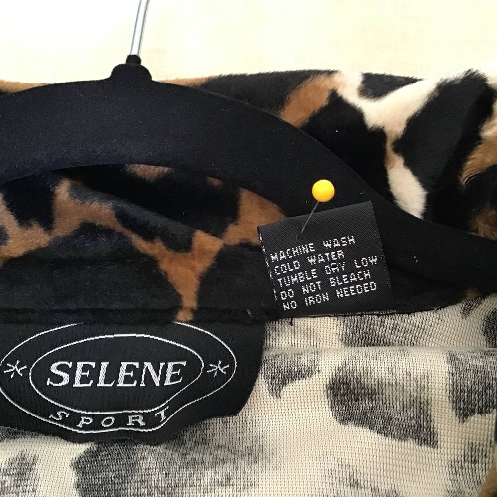 Selene Sport Leopard Print Jacket - Picture 5 of 8
